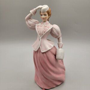 The Lenox Gibson Girls Bracing For The Northern Winds Porcelain Japan